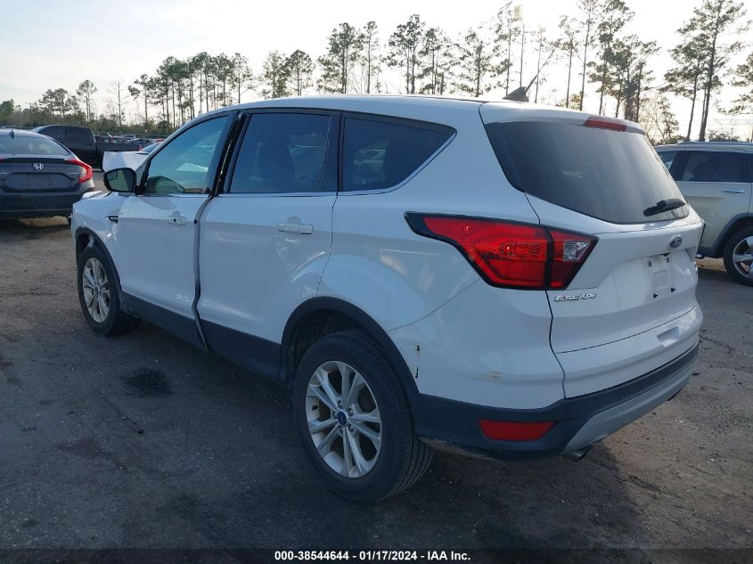 2019 FORD ESCAPE SE - 1FMCU0GD7KUA30145