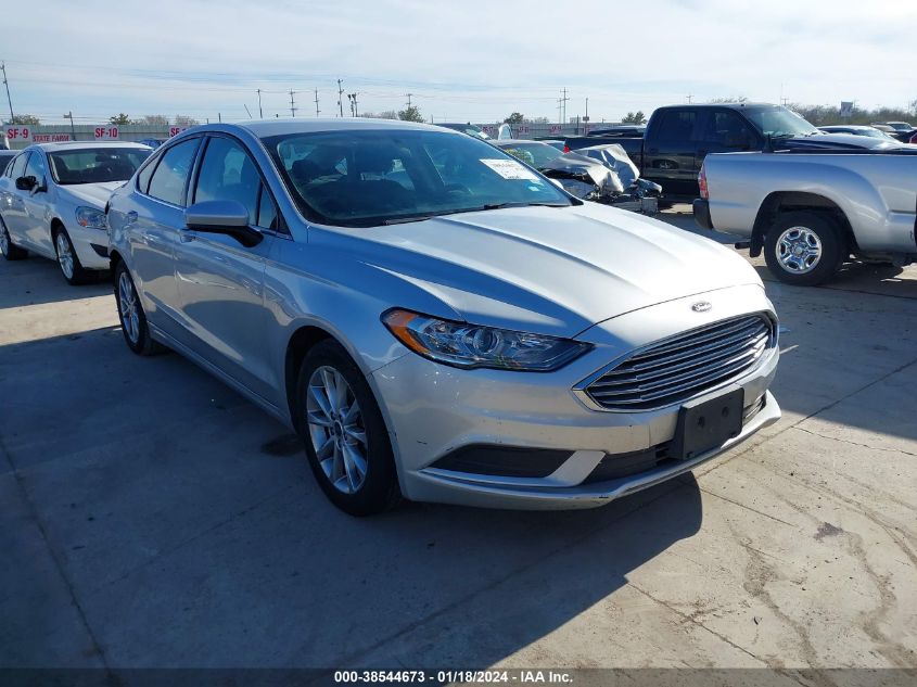 2017 FORD FUSION SE - 3FA6P0H7XHR181875