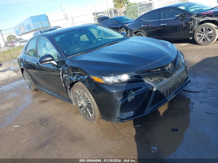 2021 TOYOTA CAMRY SE - 4T1G11AK5MU429887