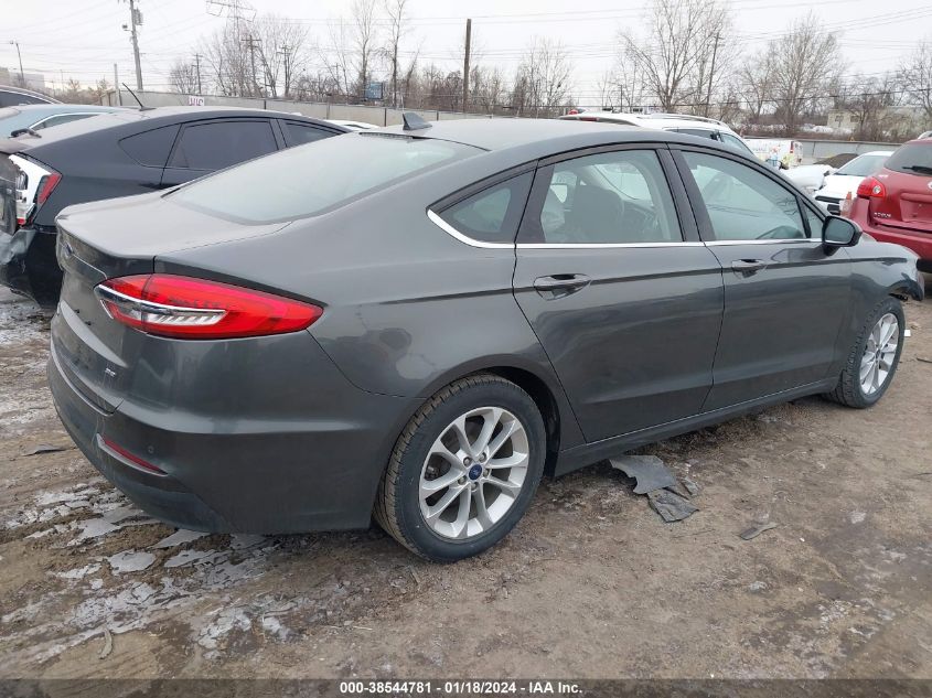 2019 FORD FUSION SE - 3FA6P0H76KR278613