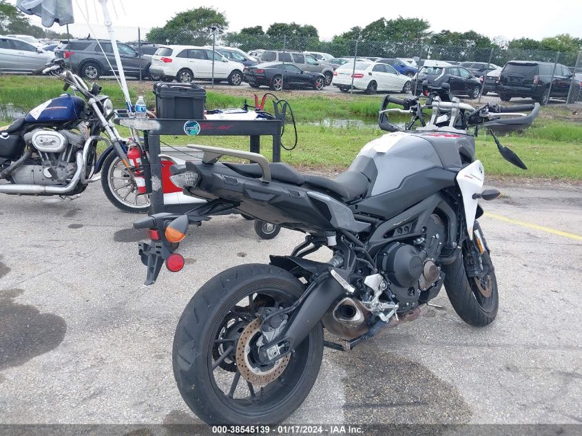 2019 YAMAHA MTT09 JYARN60E3KA000378