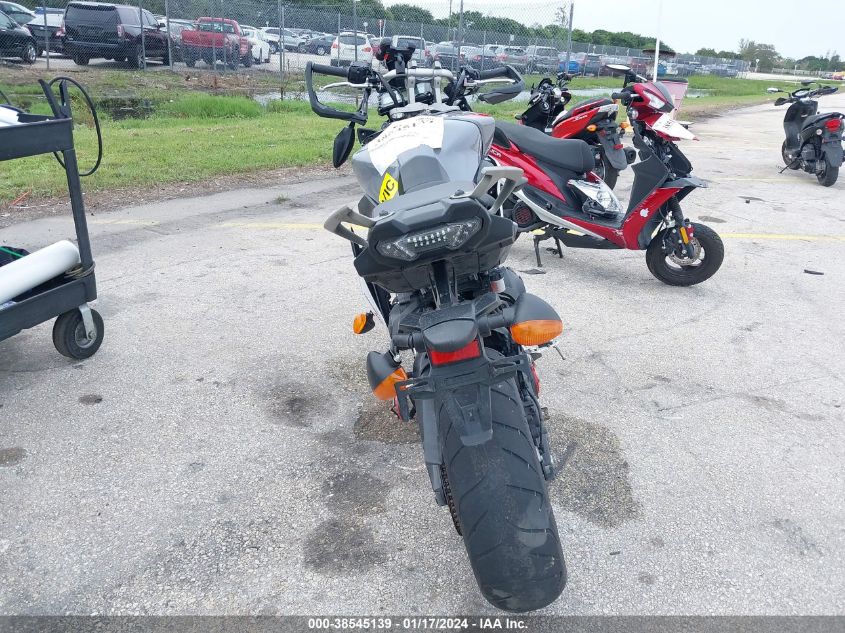 2019 YAMAHA MTT09 JYARN60E3KA000378