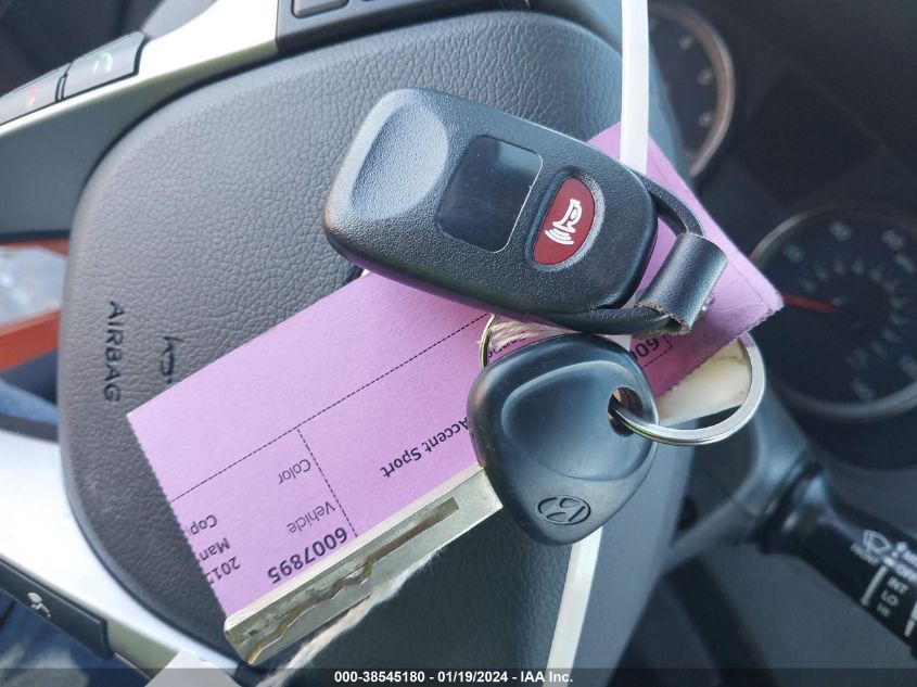 2015 HYUNDAI ACCENT SPORT - KMHCU5AE2FU203946