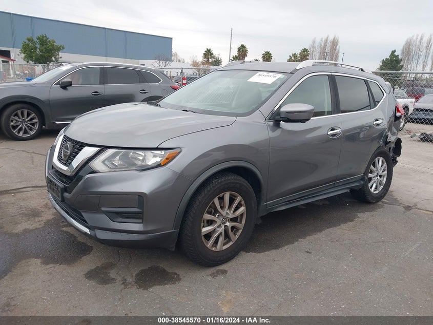 VIN KNMAT2MV6JP569098 2018 NISSAN ROGUE SV