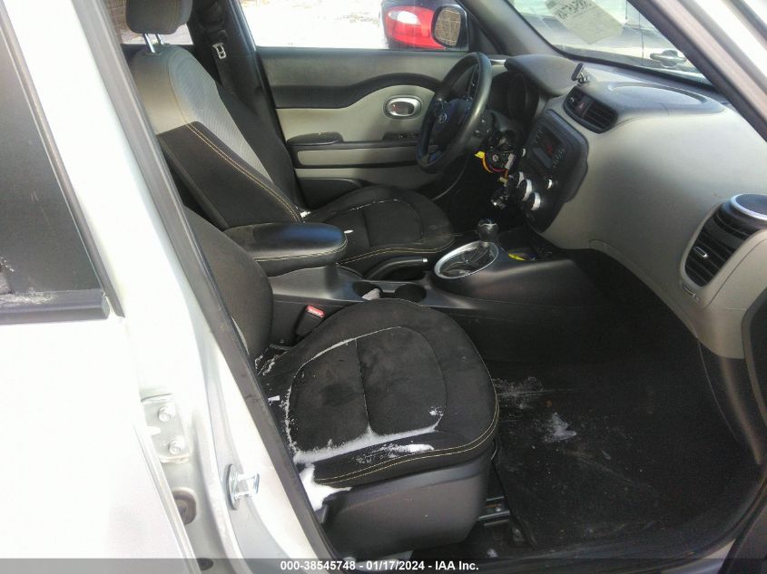 2015 KIA SOUL + - KNDJP3A56F7749204