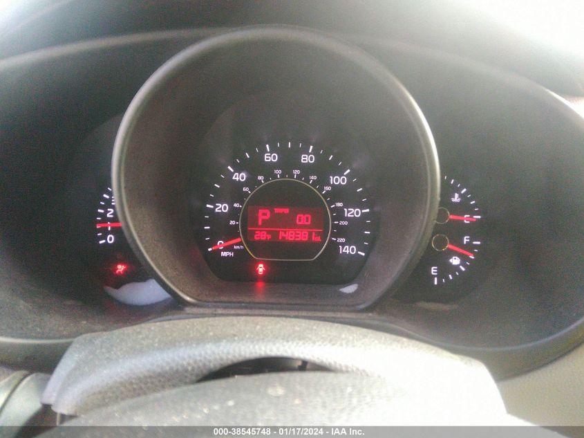 2015 KIA SOUL + - KNDJP3A56F7749204