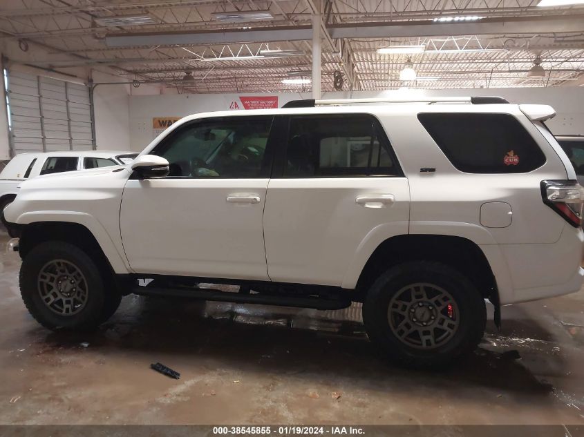 2020 TOYOTA 4RUNNER SR5 PREMIUM - JTEBU5JR3L5771496