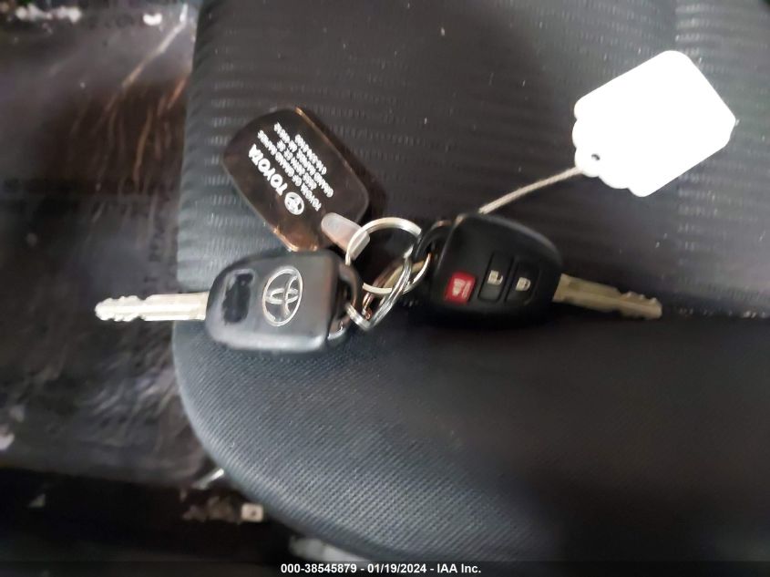 2015 TOYOTA RAV4 LE - JTMBFREV8FD098180