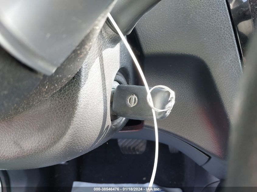 2015 NISSAN ROGUE S - KNMAT2MT1FP581293