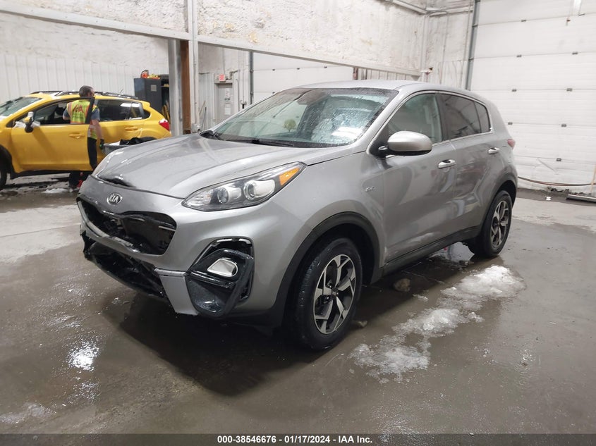 VIN KNDPMCAC2M7912204 2021 KIA SPORTAGE LX