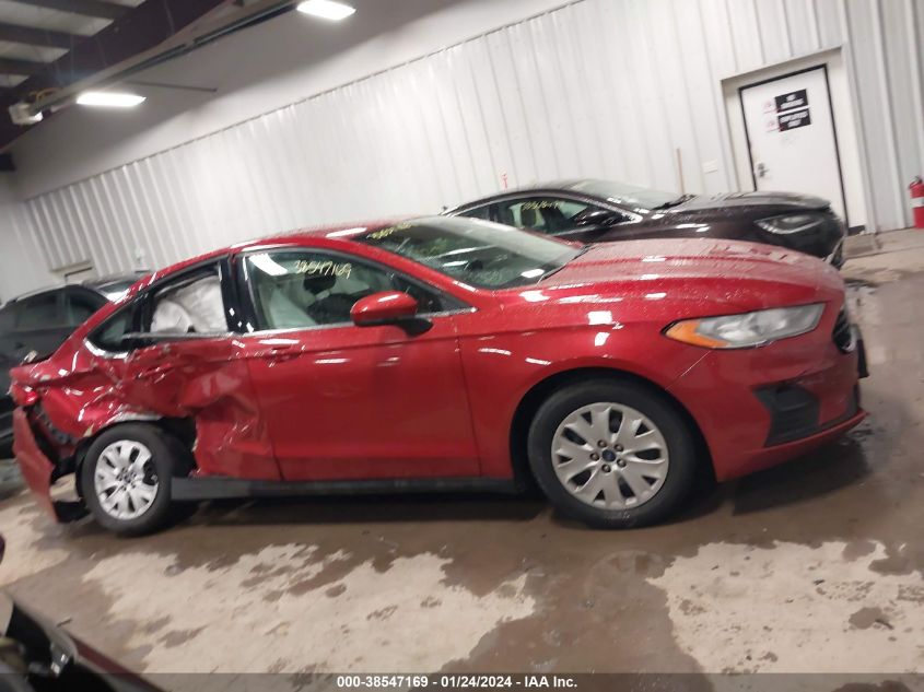 2020 FORD FUSION S - 3FA6P0G73LR200101