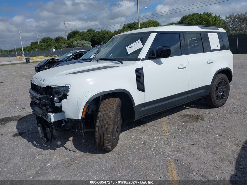 2024 LAND ROVER DEFENDER 2.0L I4   N(VIN: SALEJ7EX1R2256109