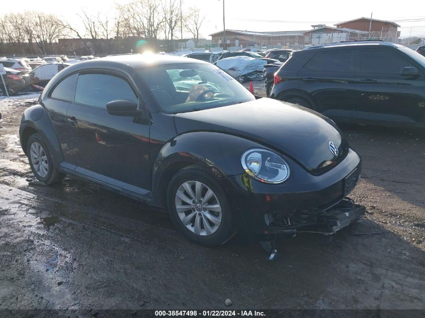 Lot #2536952548 2015 VOLKSWAGEN BEETLE 1.8T FLEET EDITION salvage car