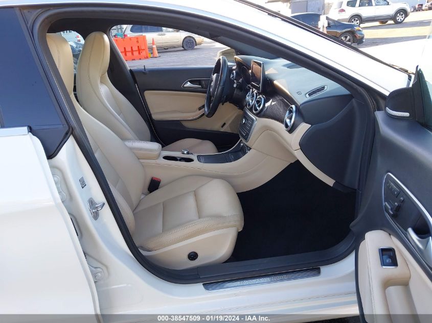 2015 MERCEDES-BENZ CLA 250 - WDDSJ4EB1FN181148