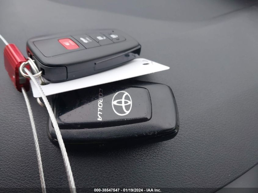 2022 TOYOTA COROLLA LE - JTDVPMAE4NJ212999