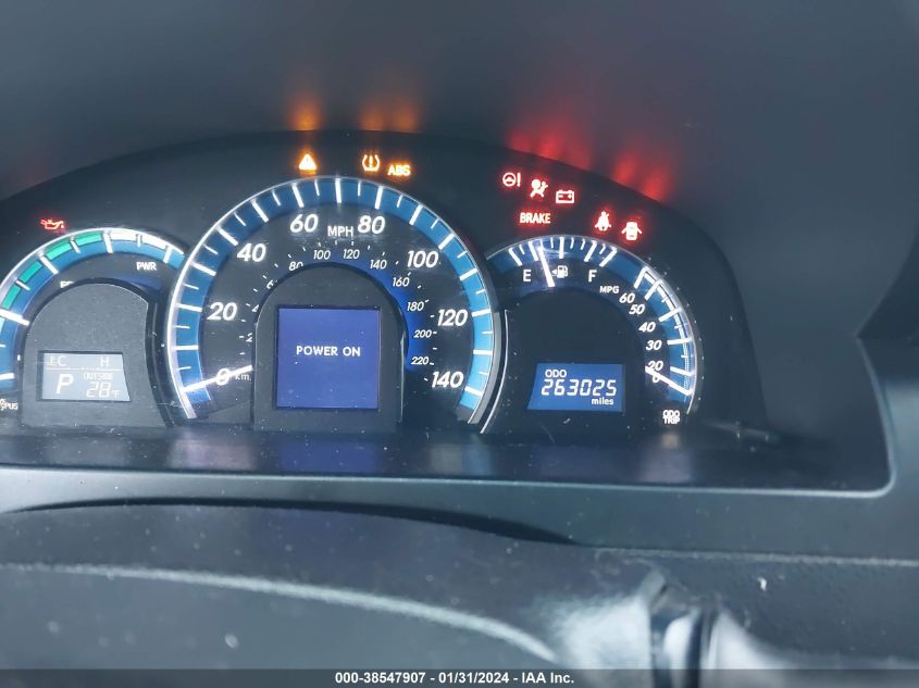 2014 TOYOTA CAMRY HYBRID LE - 4T1BD1FK1EU109574