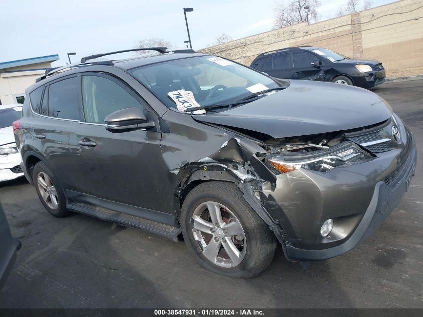 2014 TOYOTA RAV4 XLE - JTMWFREV1ED040010
