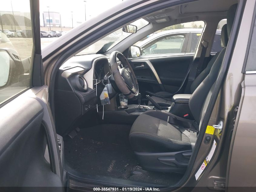 2014 TOYOTA RAV4 XLE - JTMWFREV1ED040010