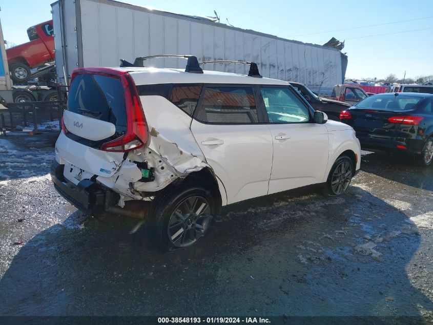 2022 KIA SOUL EX - KNDJ33AU0N7829339