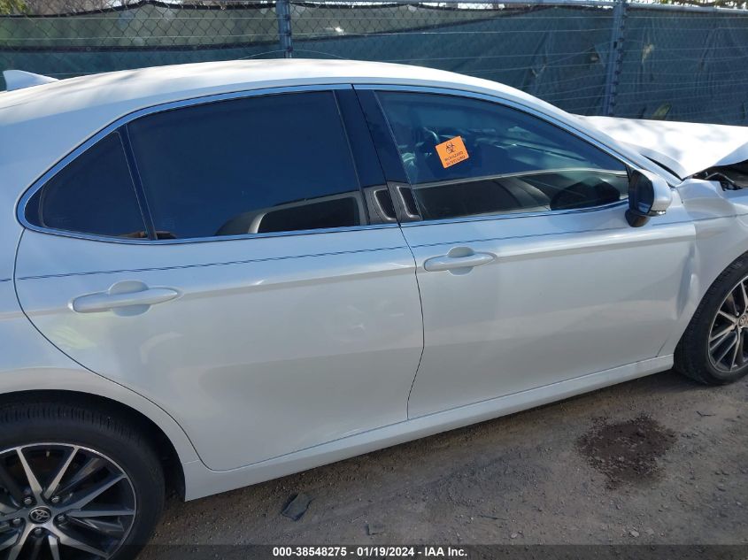 2021 TOYOTA CAMRY XLE - 04T1F11AK8MU47629