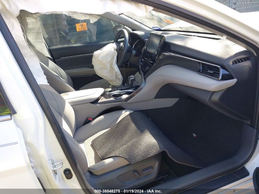 2021 TOYOTA CAMRY XLE - 04T1F11AK8MU47629