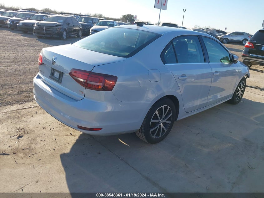 VIN 3VWDB7AJ8HM411700 2017 VOLKSWAGEN JETTA 1.4T SE