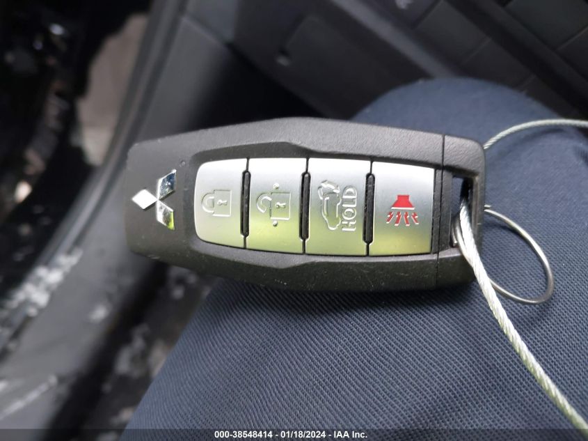 2022 MITSUBISHI OUTLANDER SEL 2.5 S-AWC/SEL LAUNCH EDITION S-AWC/SEL SPECIAL EDITION S-AWC - JA4J4VA88NZ089694