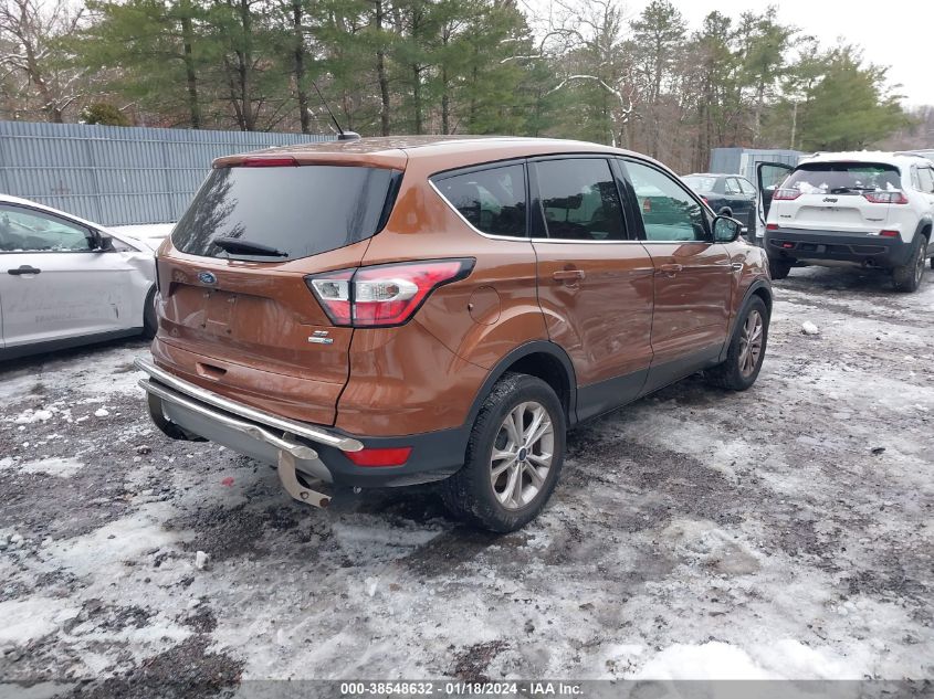 2017 FORD ESCAPE SE - 1FMCU9G97HUD67049