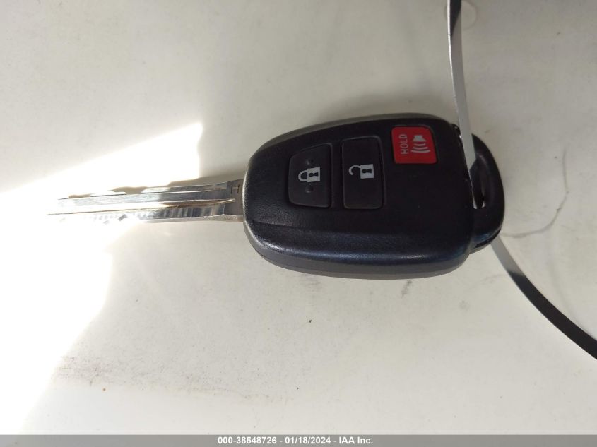 2013 TOYOTA RAV4 XLE - JTMWFREV7DD023789
