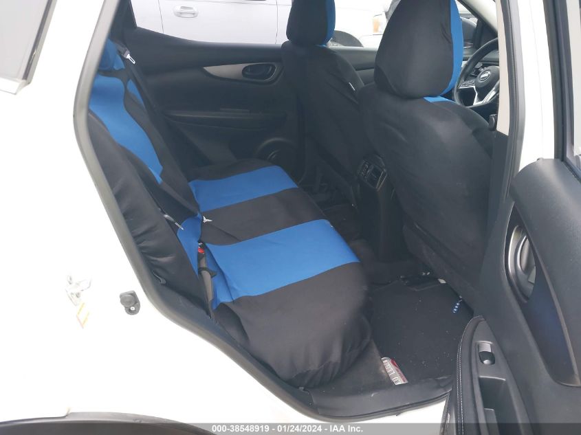 2017 NISSAN ROGUE SPORT S - JN1BJ1CP4HW029906