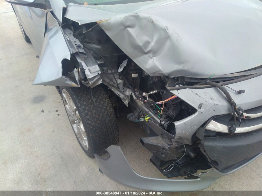 2015 HYUNDAI ELANTRA GT - KMHD35LHXFU238782