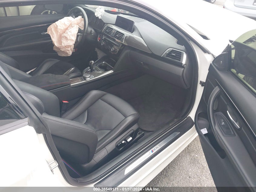 VIN WBS4Y9C56JAC86997 2018 BMW M4