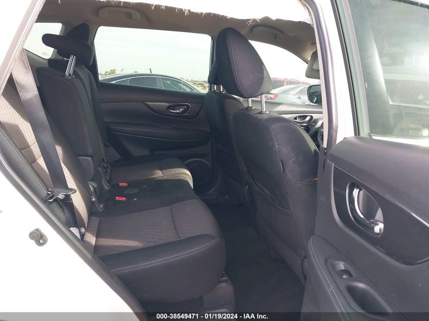 VIN KNMAT2MT7HP608449 2017 NISSAN ROGUE S/SV