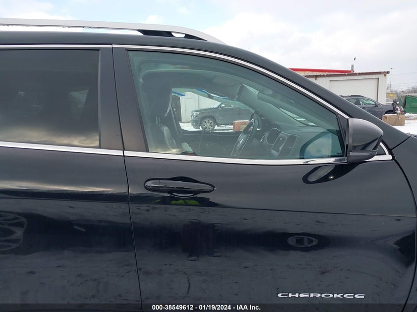 VIN 1C4PJMLB0LD529297 2020 JEEP CHEROKEE LATITUDE PLUS 4X4