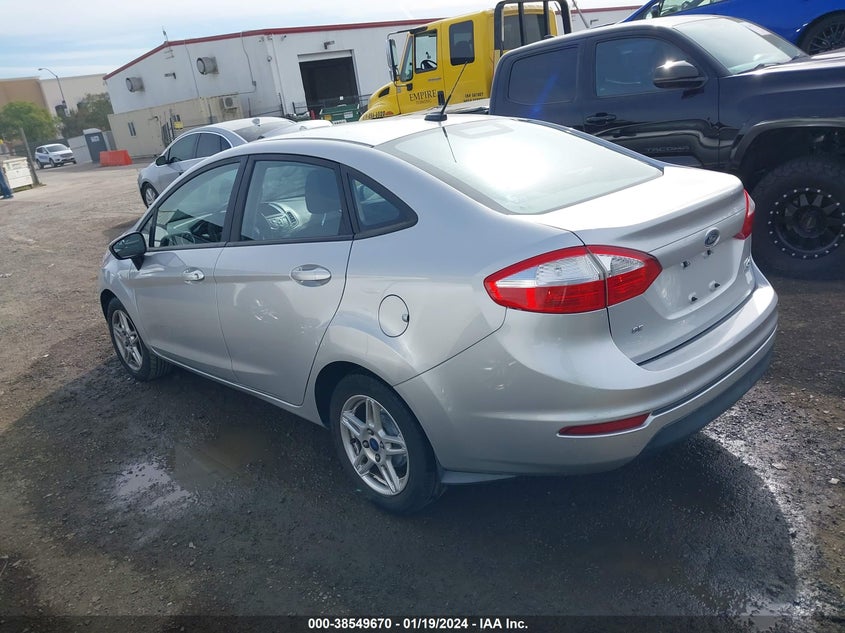 VIN 3FADP4BJ8HM129449 2017 FORD FIESTA SE