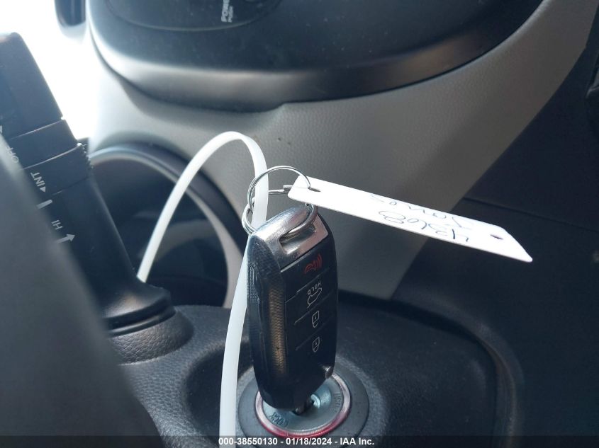 2014 KIA SOUL - KNDJN2A20E7702268