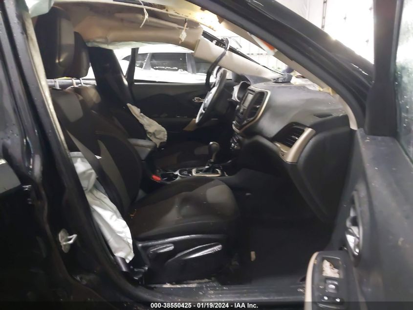 2018 JEEP CHEROKEE LATITUDE - 1C4PJLCB1JD616035