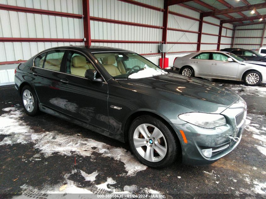 2013 BMW 528I XDRIVE - WBAXH5C56DD112406