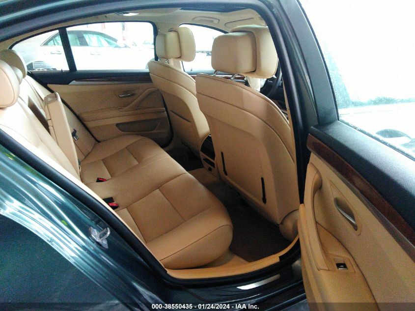 2013 BMW 528I XDRIVE - WBAXH5C56DD112406