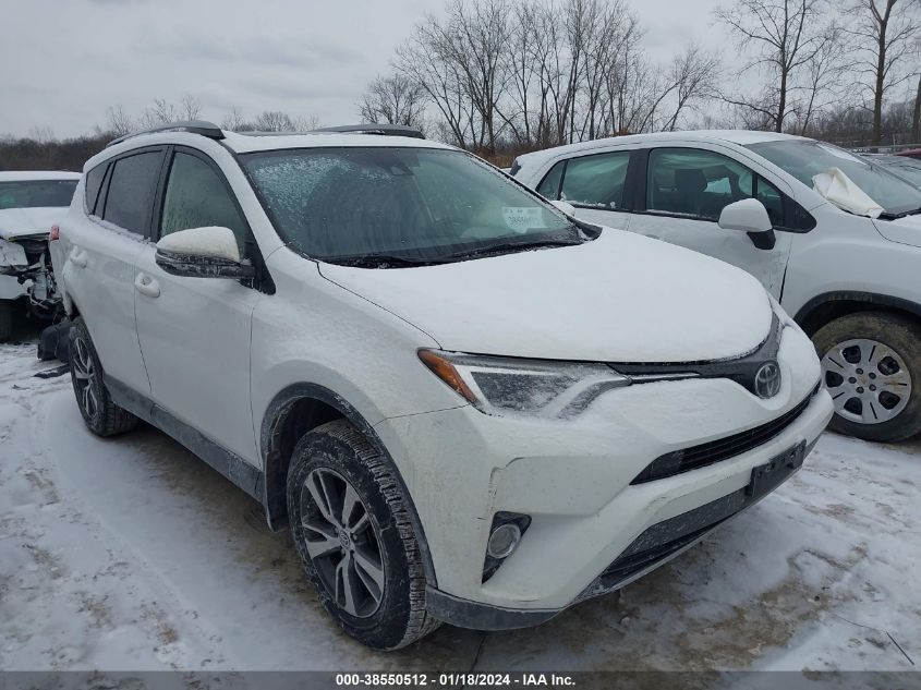 2018 TOYOTA RAV4 ADVENTURE/XLE - JTMRFREV7JJ185609