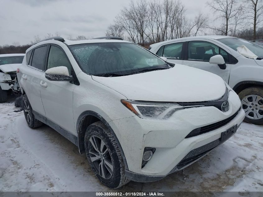 2018 TOYOTA RAV4 ADVENTURE/XLE - JTMRFREV7JJ185609