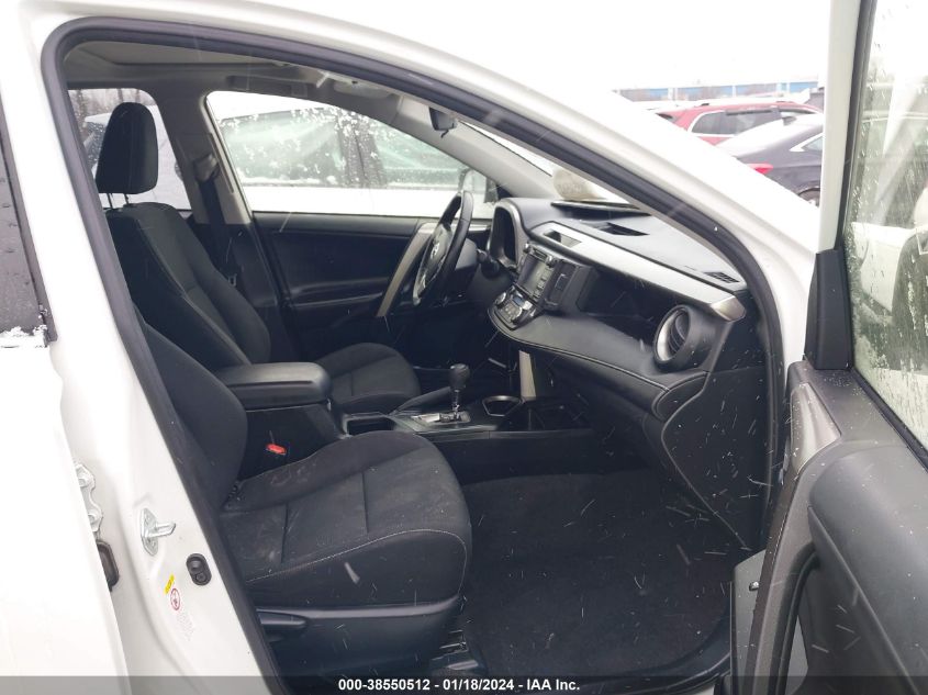 2018 TOYOTA RAV4 ADVENTURE/XLE - JTMRFREV7JJ185609