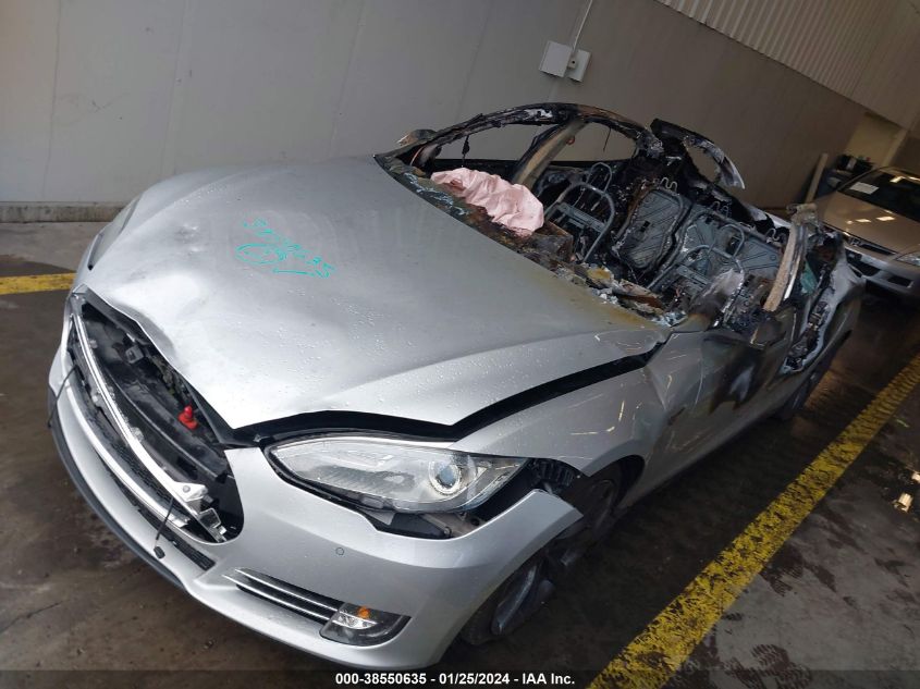 2013 TESLA MODEL S - 5YJSA1DP0DFP26693