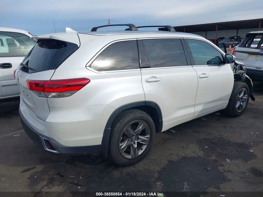 VIN 5TDDZRFH5JS893015 2018 TOYOTA HIGHLANDER LIMITED PLATINUM