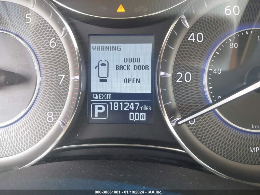 2014 INFINITI QX80 - JN8AZ2NC1E9352570