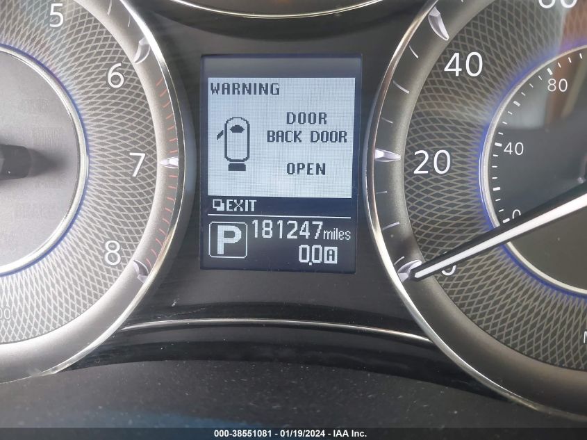 2014 INFINITI QX80 - JN8AZ2NC1E9352570