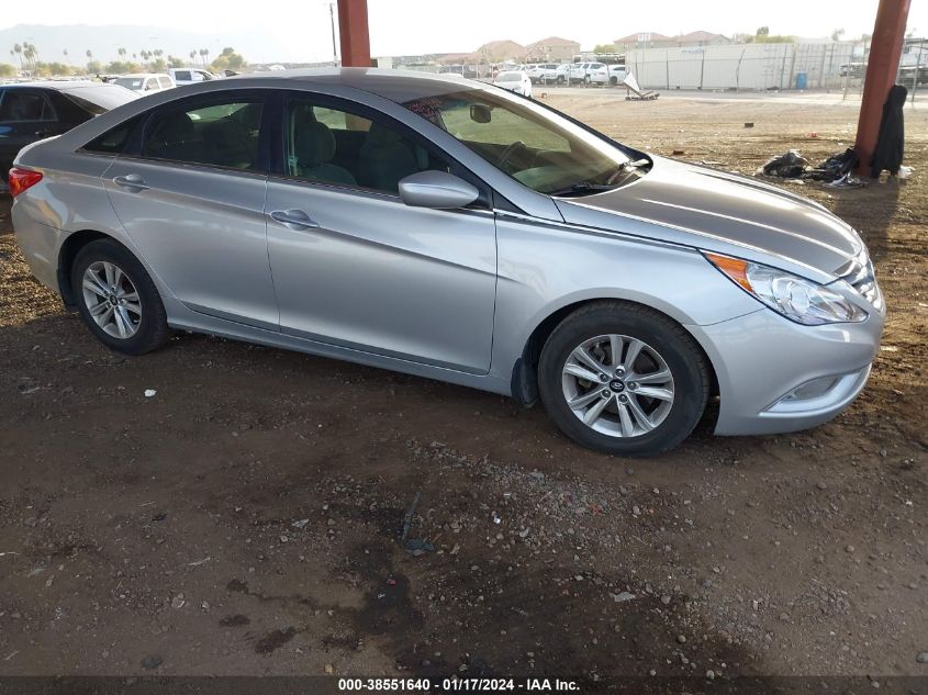 2013 HYUNDAI SONATA GLS - 5NPEB4AC6DH564650