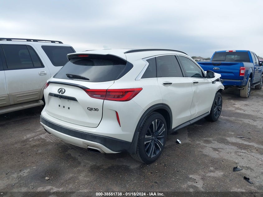 VIN 3PCAJ5BA7MF105369 2021 INFINITI QX50 LUXE