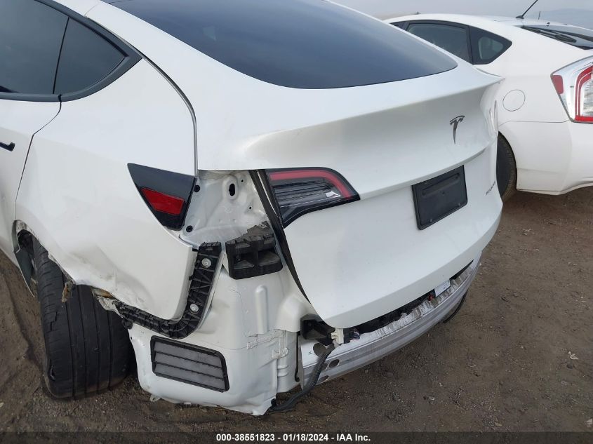 2021 TESLA MODEL Y - 5YJYGDEE0MF139093