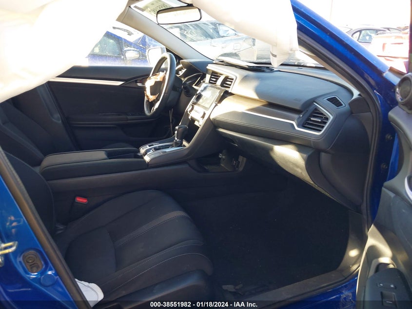 VIN 19XFC1F36KE207642 2019 HONDA CIVIC EX